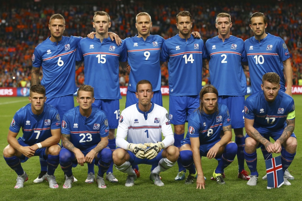 team photo for Islandë